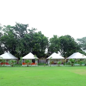 Camps And Agra (Uttar Pradesh)